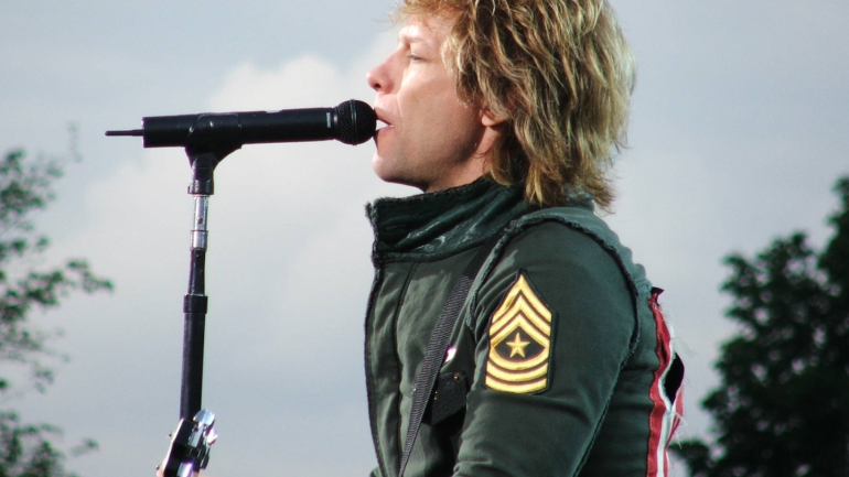 foto de perfil de bon jovi en cocnert